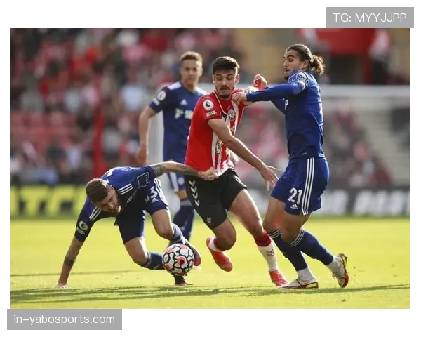 英超边锋进攻效率对比 多库塞门约分列两翼威胁最大