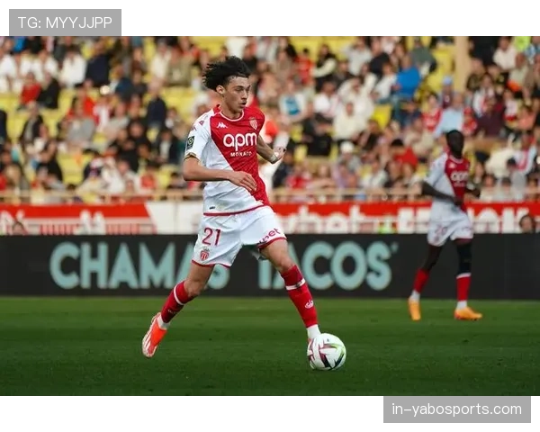 摩纳哥前场压迫执行精度:巴洛贡与阿克利乌什的协同逼抢策略